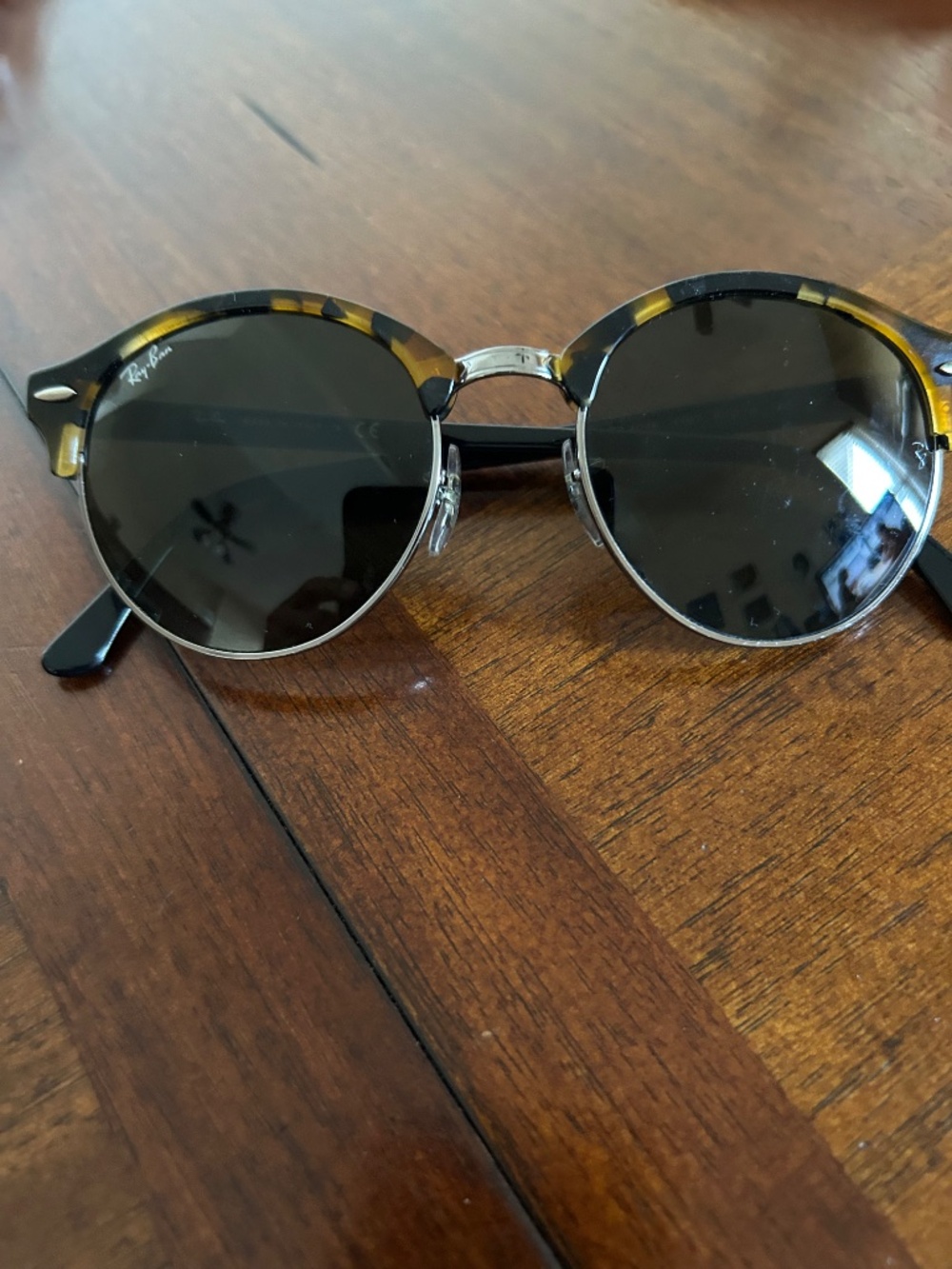 Rayban sunglasses - Picture 2 of 3